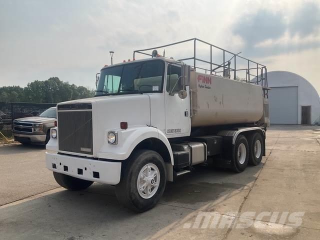 White/GMC  Agriculture - Others