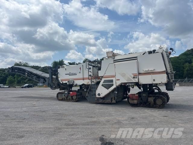 Wirtgen W2200 Asphalt cold milling machines