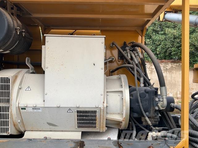 XCMG YZDZ100 Construction - Others