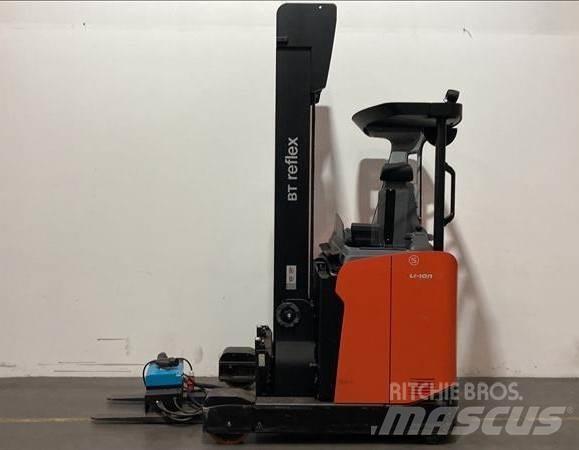 Toyota RRE140HE Reach trucks