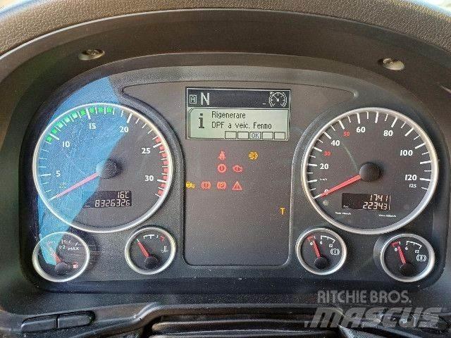 MAN 18.480 Tractor Units