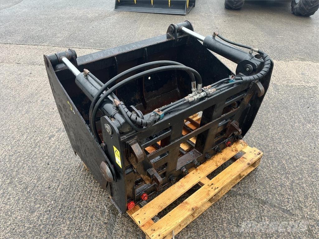 Ålö 125SG Mixer feeders