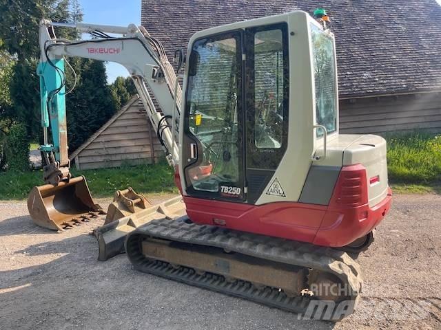 Takeuchi TB250 Midi excavators  7t - 12t