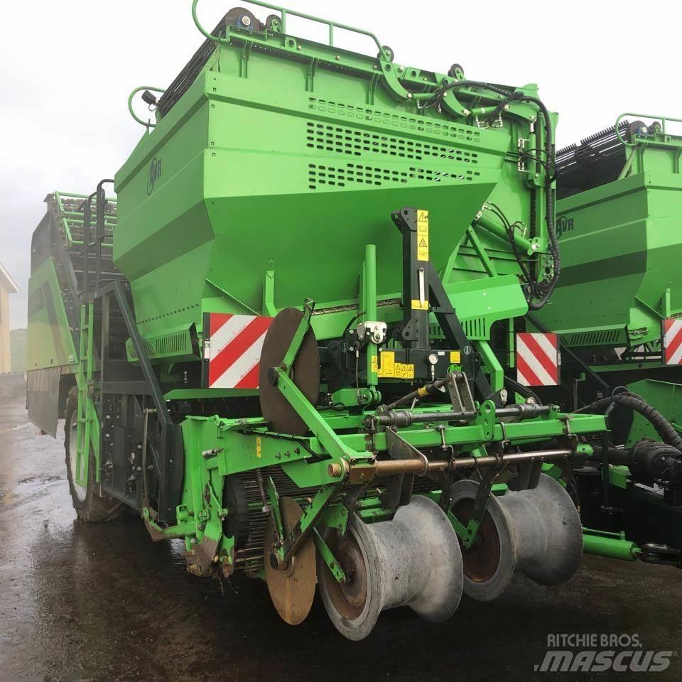 AVR SPIRIT 9200 Potato harvesters and diggers