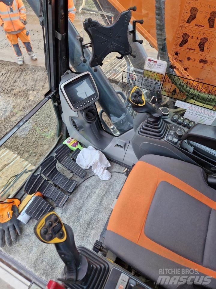 Doosan 255-5 Crawler excavators
