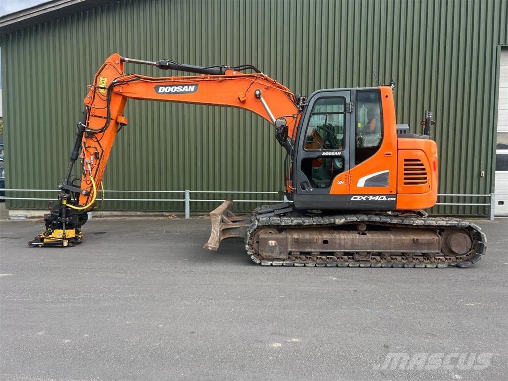 Doosan DX140LCR-5 Crawler excavators