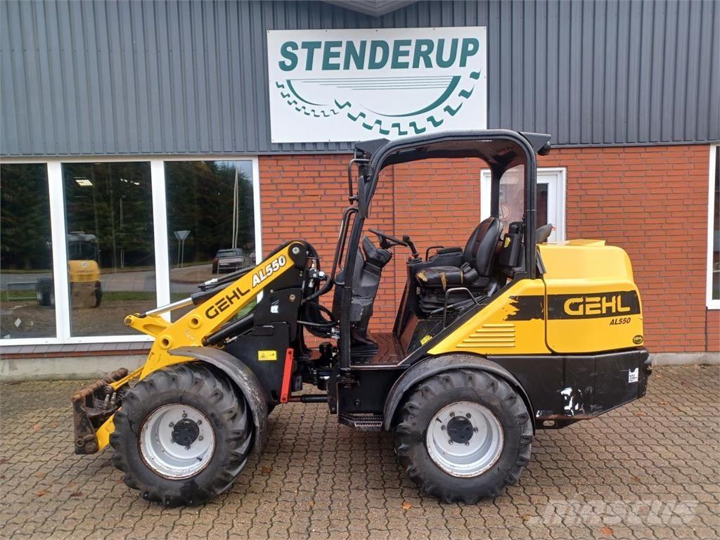 Gehl AL550 Mini loaders