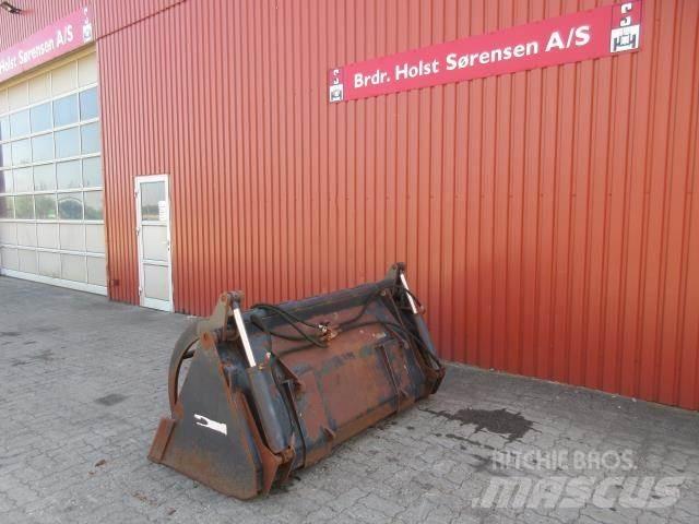 Hauer . Other tractor accessories
