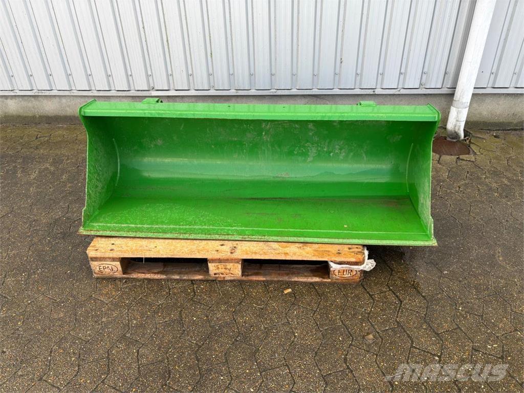 John Deere 160 CM Groundcare - Others
