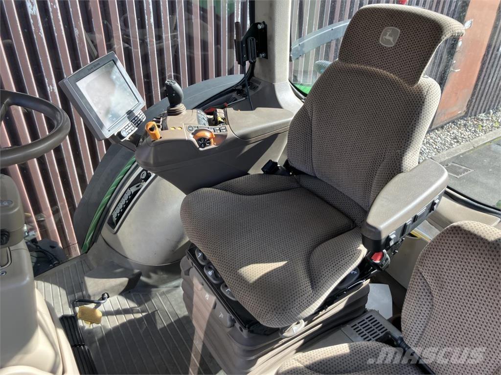 John Deere 8320R Tractors