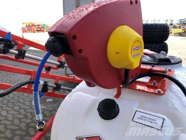 Kuhn P300 Groundcare - Others