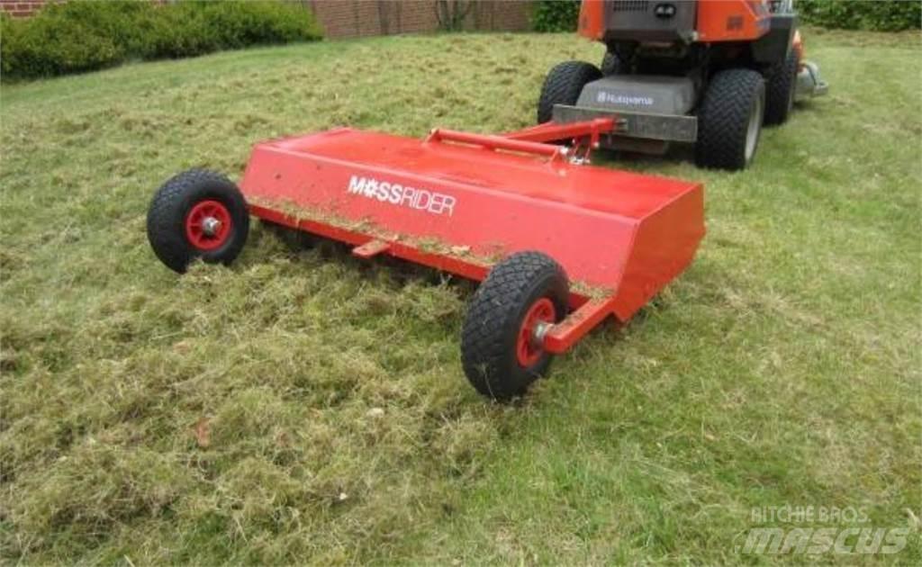 Mossrider M102 Bunker rakes