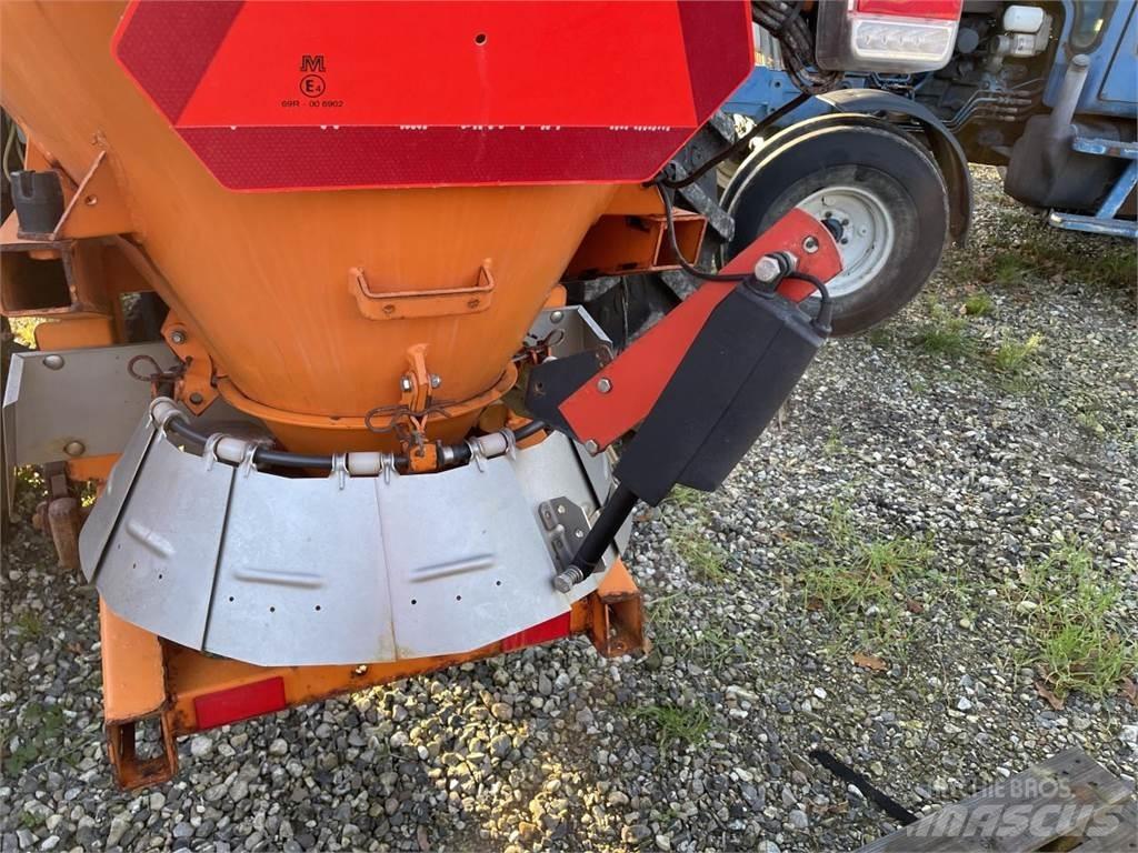 Rauch SA360 Sand and salt spreaders