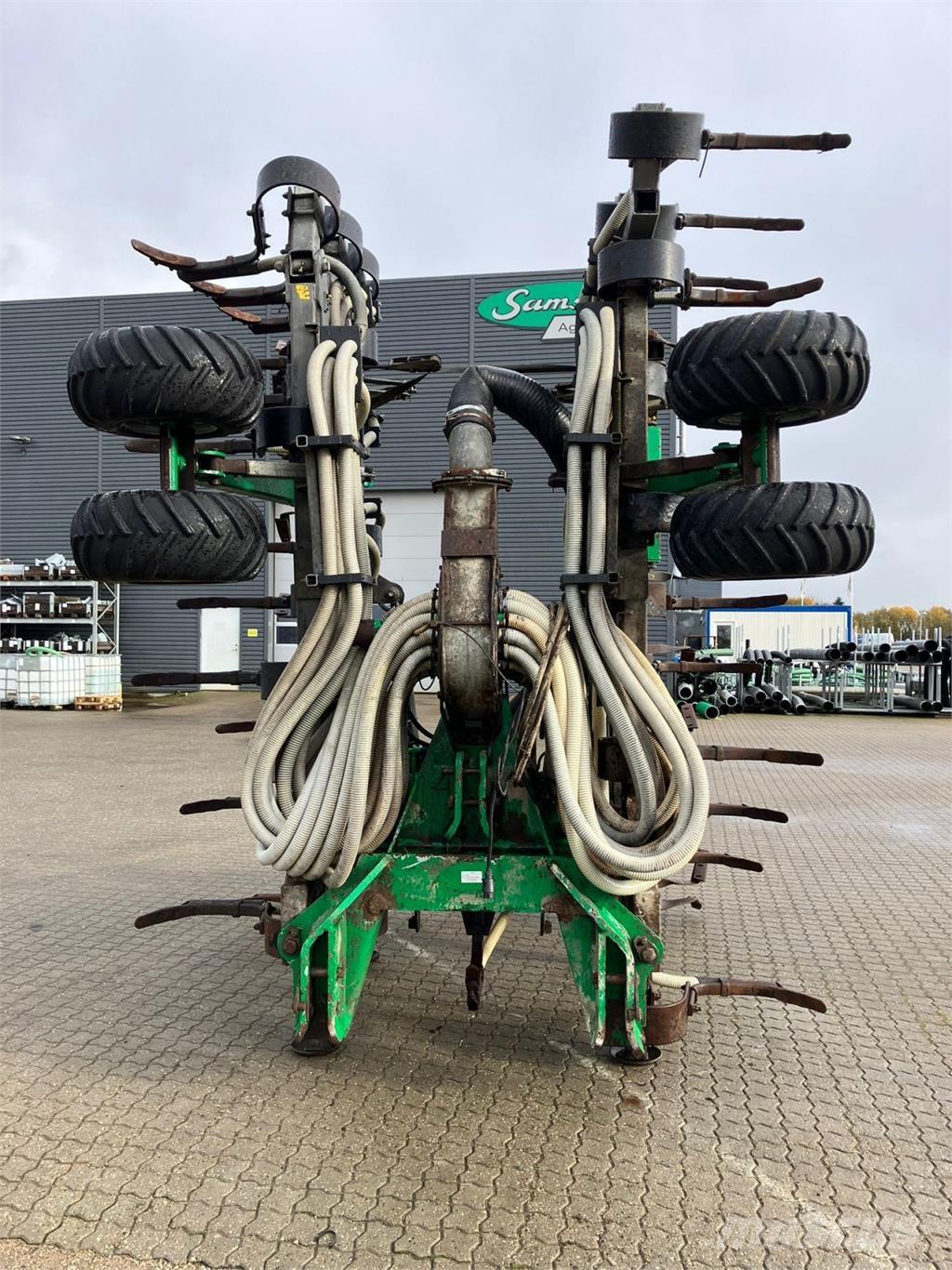 Samson CMX 8,6 Liquid fertilizer applicators