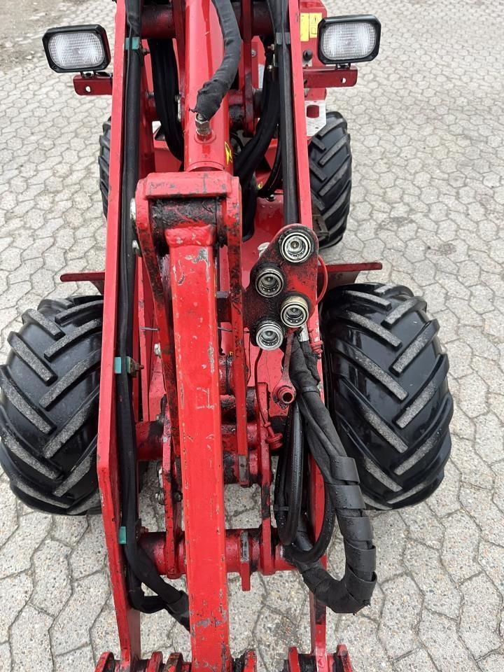 Thaler 234A Mini loaders