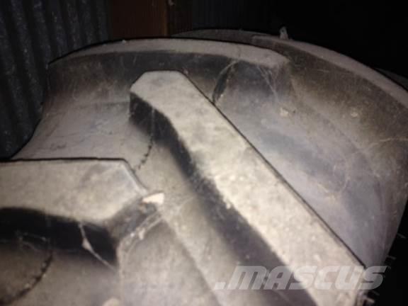  14.9x30 Tyres, wheels and rims