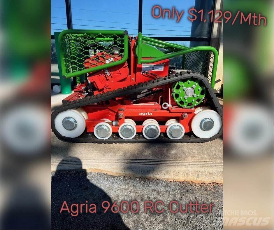 Agria 9600 Bale shredders, cutters and unrollers