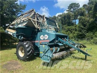 Amadas AR2200 Combine harvesters