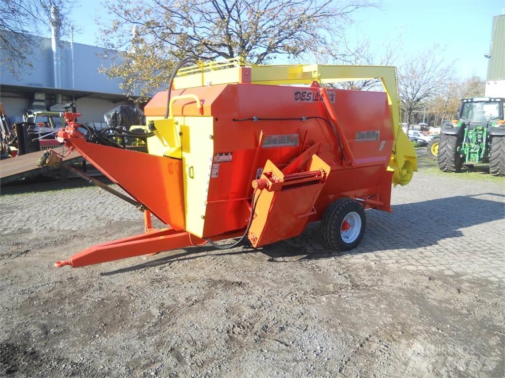 Comag 6M3 Mixer feeders