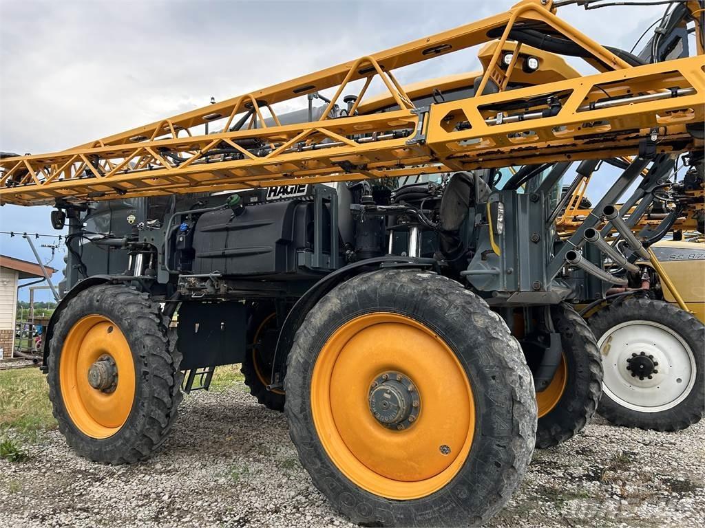 Hagie STS12 Trailed sprayers