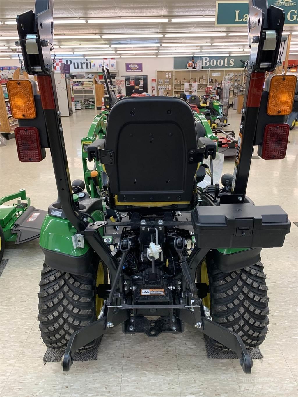 John Deere 1025R Compact tractors