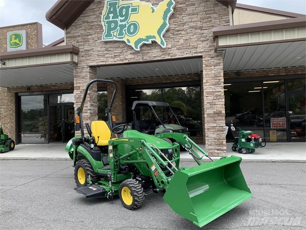 John Deere 1025R Compact tractors