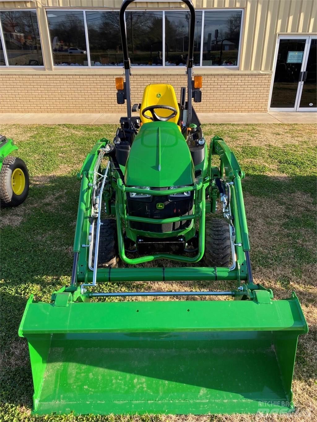 John Deere 1025R Compact tractors