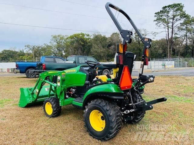 John Deere 1025R Compact tractors