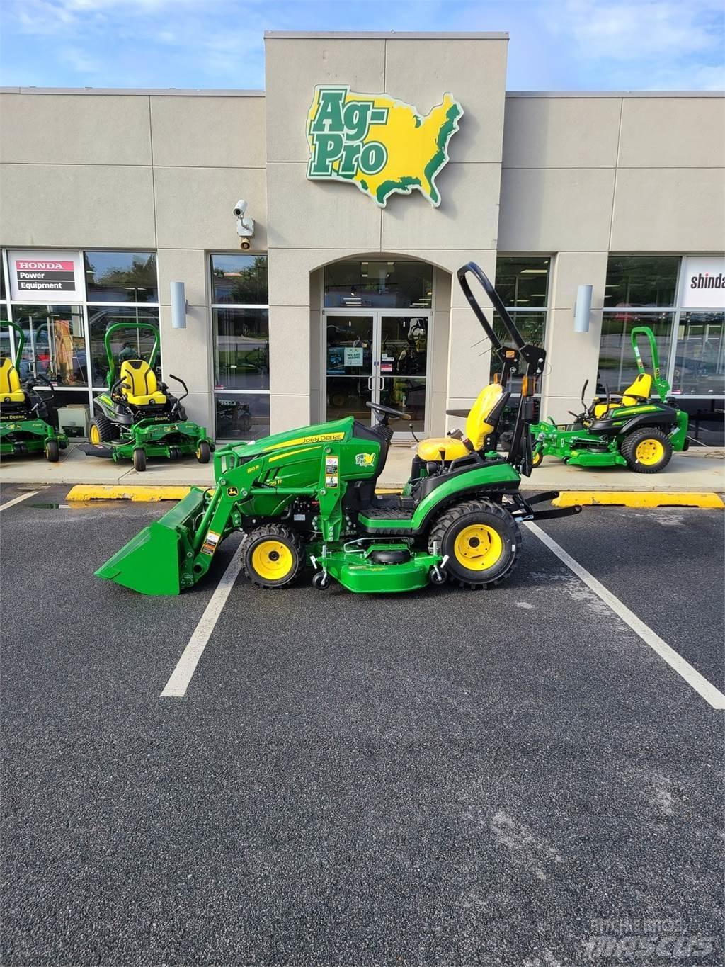 John Deere 1025R Compact tractors