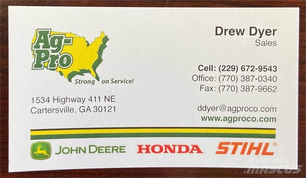 John Deere 2032R Compact tractors