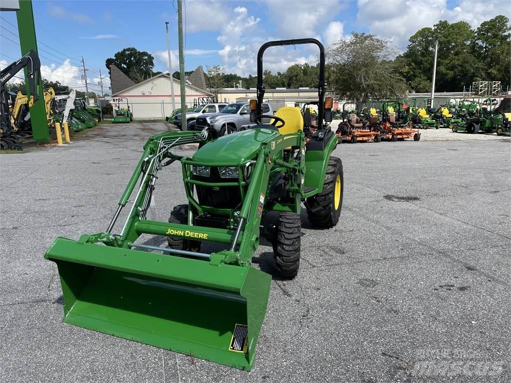 John Deere 2038R Compact tractors