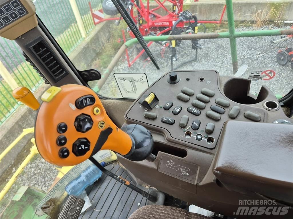 John Deere 7300 Forage harvesters