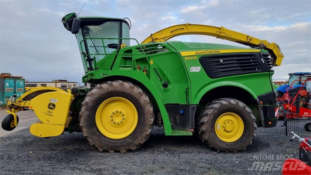 John Deere 9600 Forage harvesters