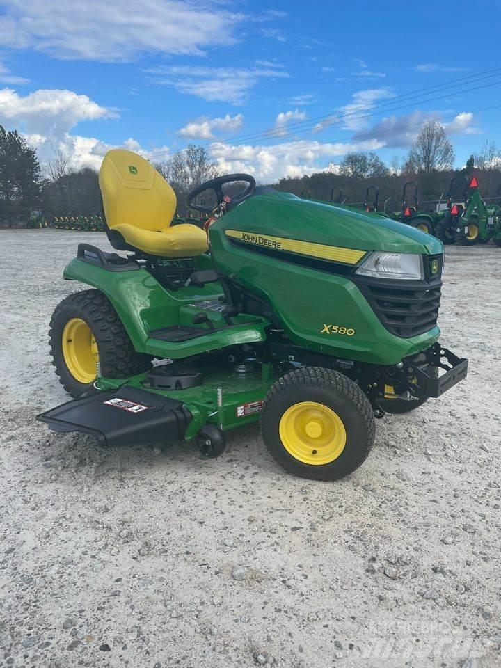 John Deere X580 Riding mowers
