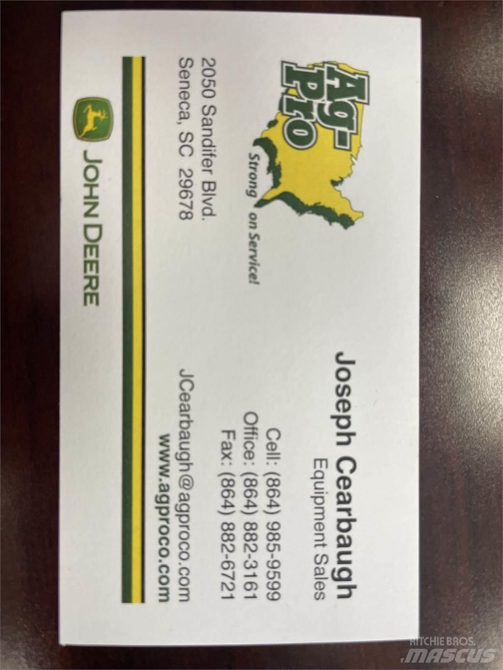 John Deere X580 Riding mowers