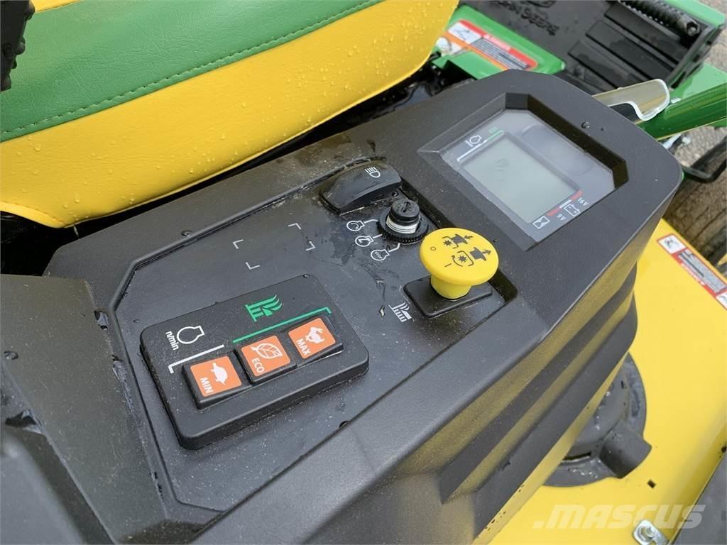John Deere Z545R Zero turn mowers