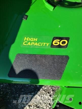 John Deere Z545R Zero turn mowers
