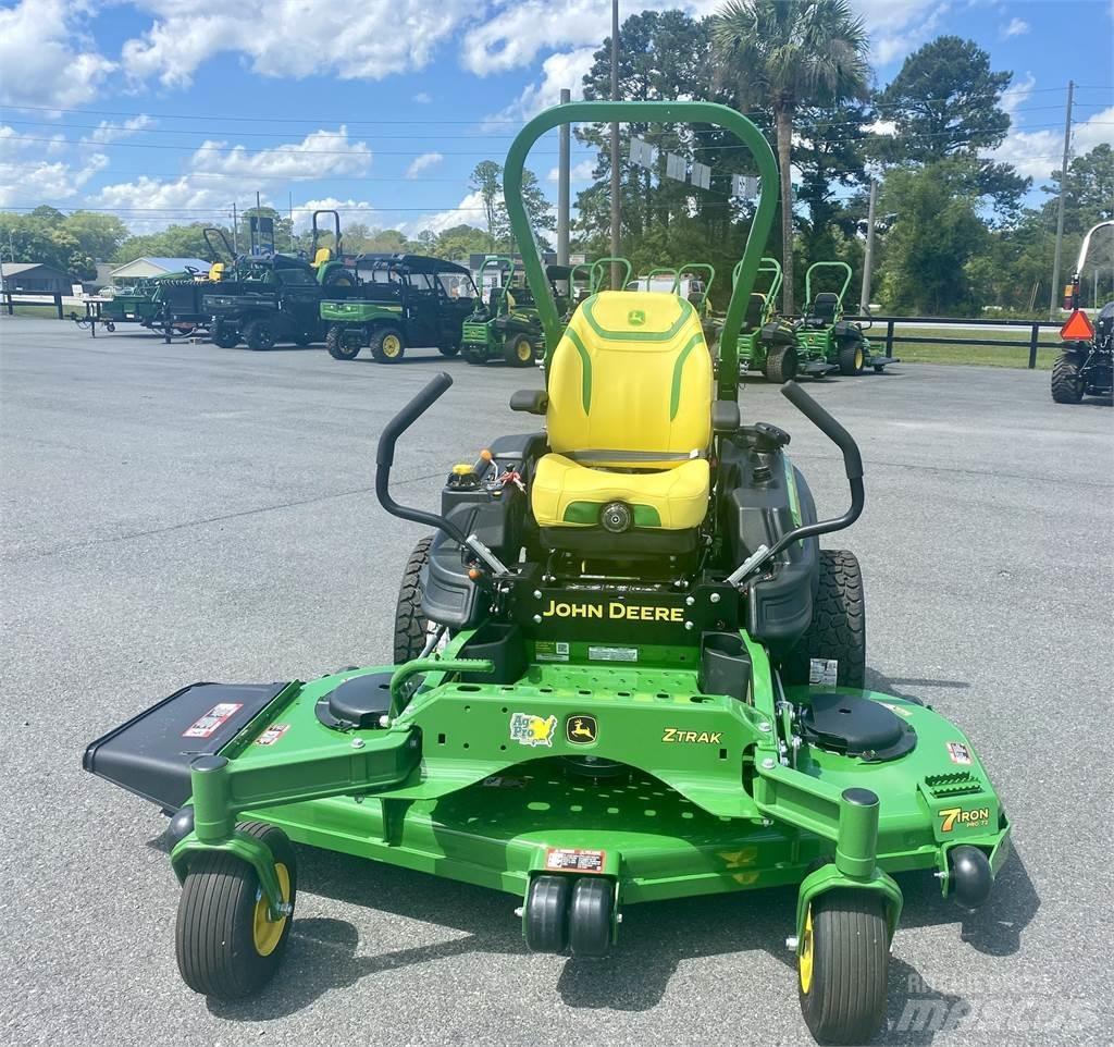 John Deere Z950M Zero turn mowers