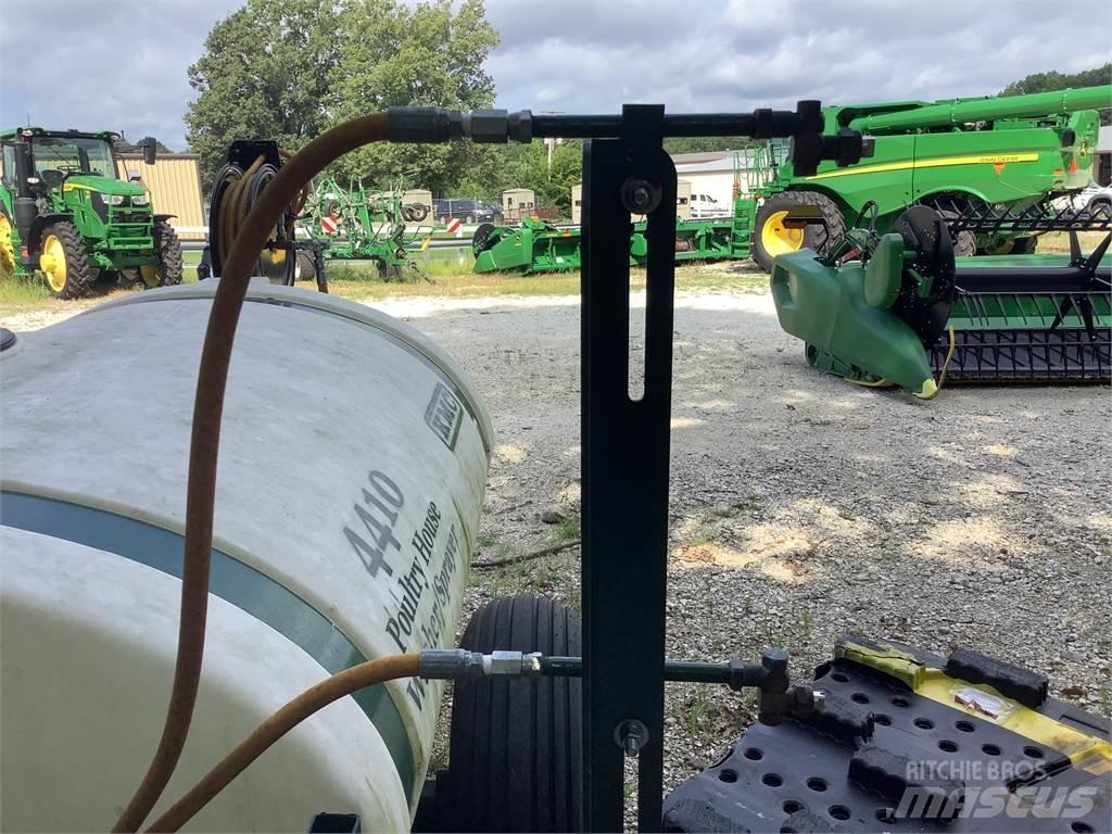 KMC 4410 Trailed sprayers