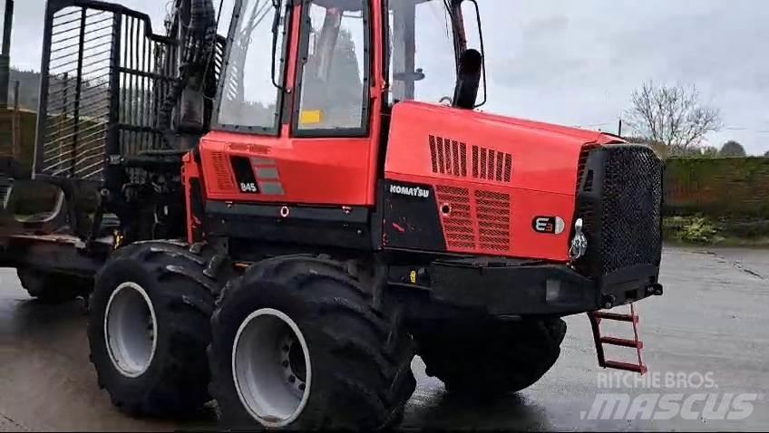 Komatsu 845 E 3 Forwarders