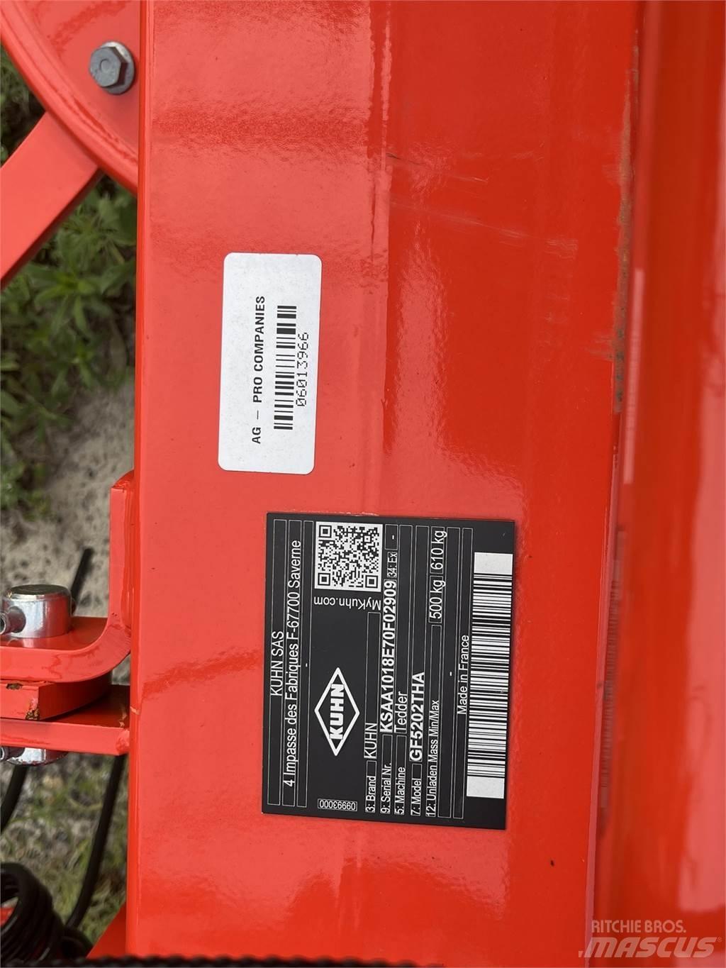 Kuhn GF5202THA Rakes and tedders