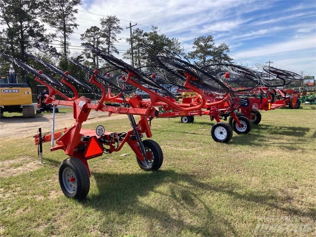 Kuhn SR110 Rakes and tedders