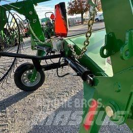 Pequea MCR8 Rakes and tedders