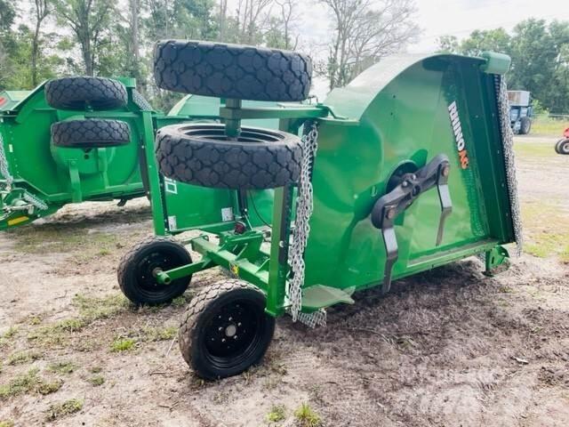 Rhino 2150 Bale shredders, cutters and unrollers