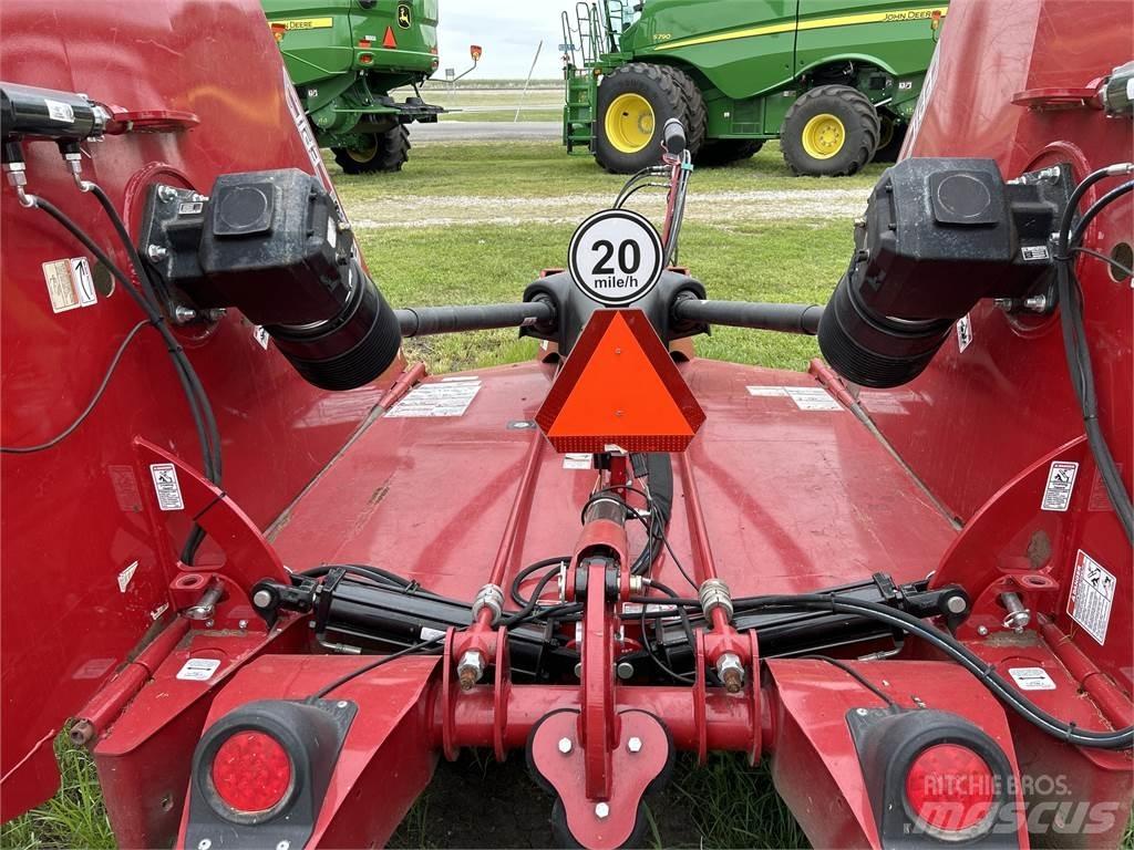 Rhino 4150 Bale shredders, cutters and unrollers