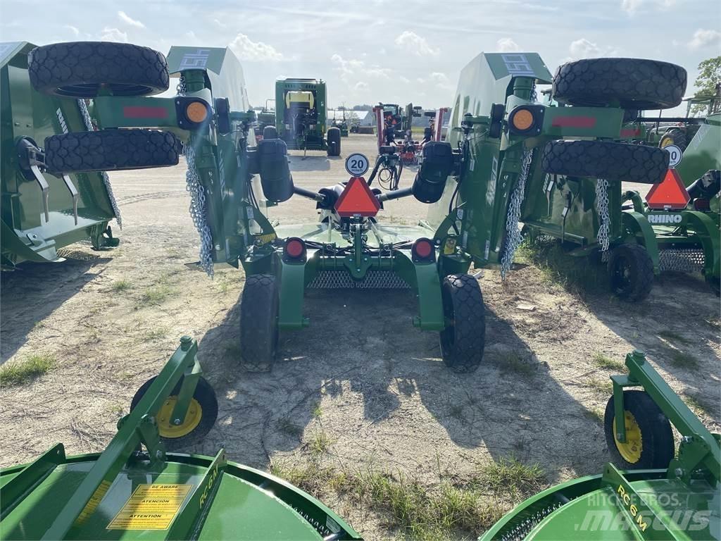 Rhino 4150 Bale shredders, cutters and unrollers