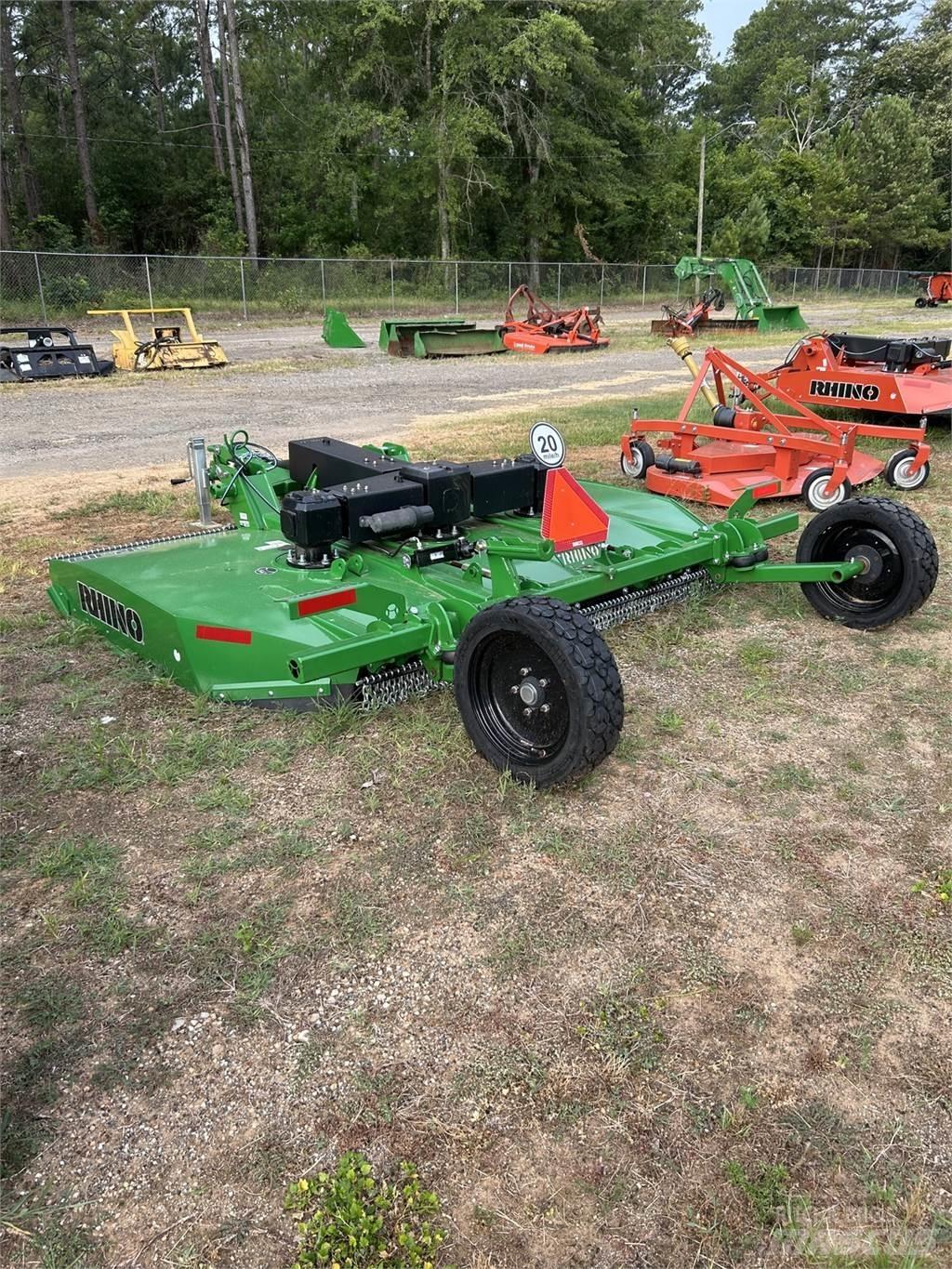 Rhino TR310 Bale shredders, cutters and unrollers