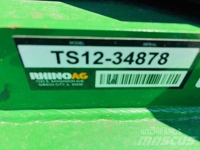 Rhino TS12 Bale shredders, cutters and unrollers