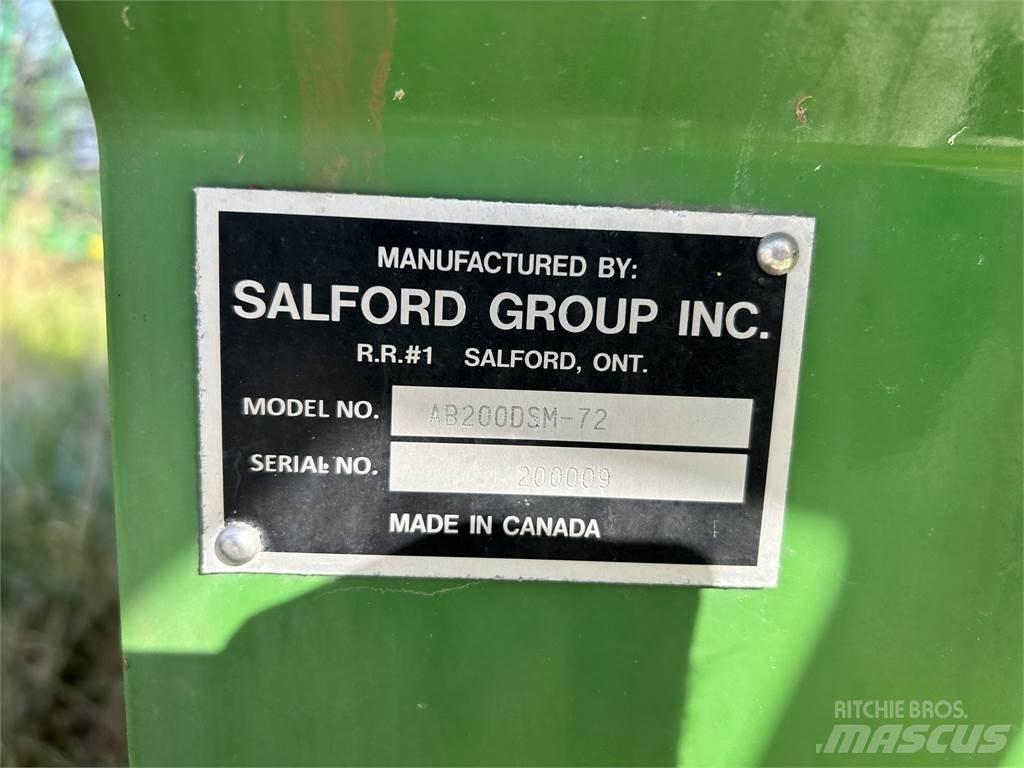 Salford 6700 Trailed sprayers