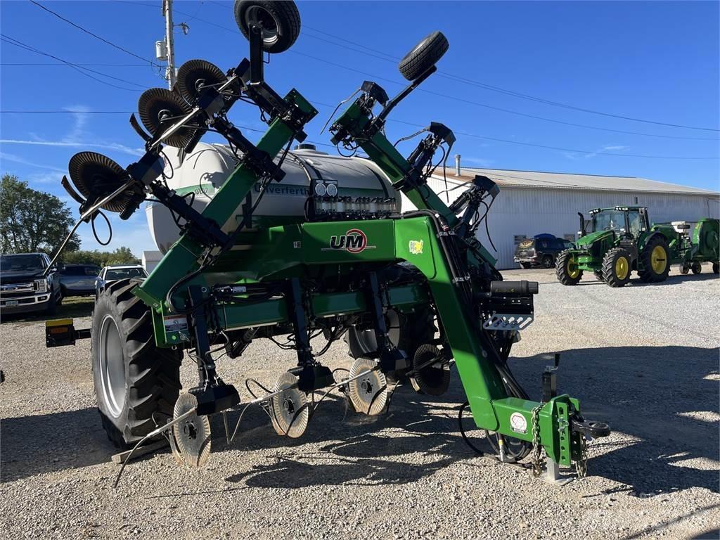 UNVERFERTH 1000 Trailed sprayers